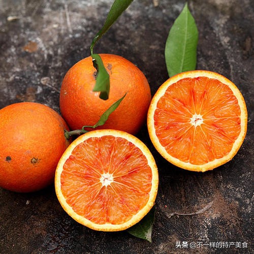 沃柑和橙子哪个营养好（5月最受欢迎的血橙和沃柑）