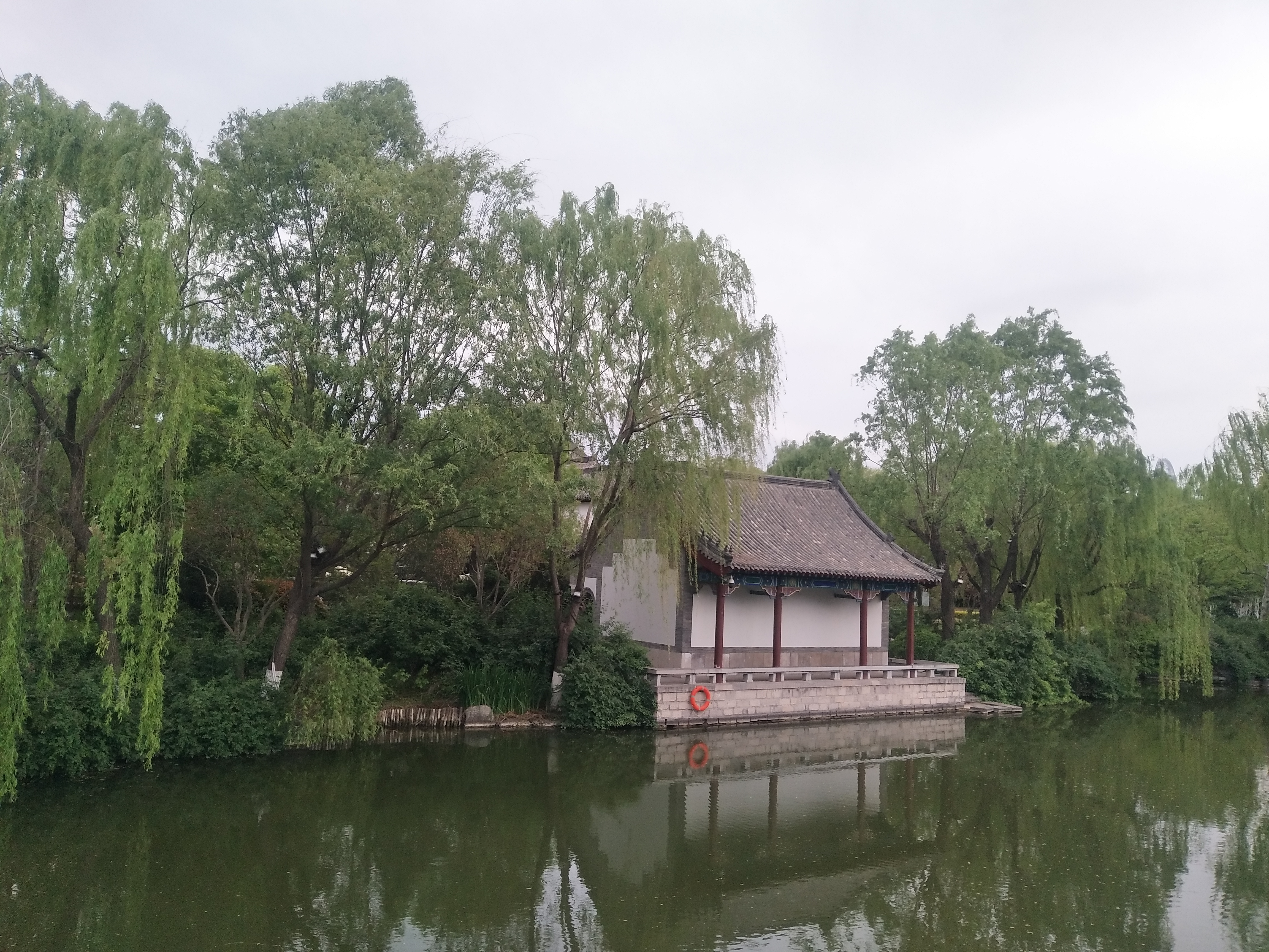 大明湖简介 济南大明湖简介-徐拾记官网