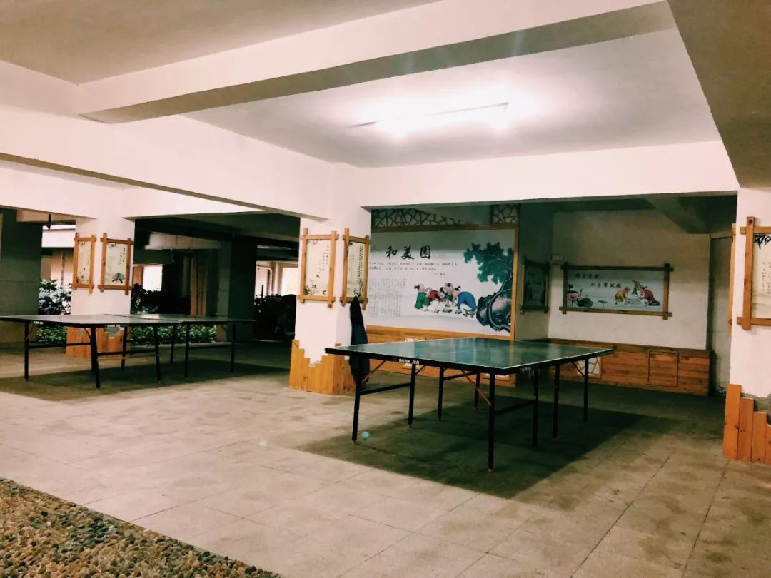 老破小一平10万+！我们走遍厦门18所名校，为你曝光最贵学区房！