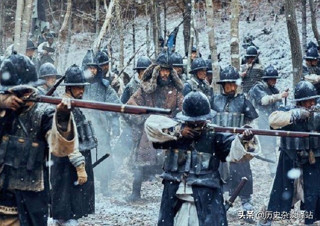 八旗军崛起简史：努尔哈赤6万骑射精锐，皇太极打造巅峰镶黄旗