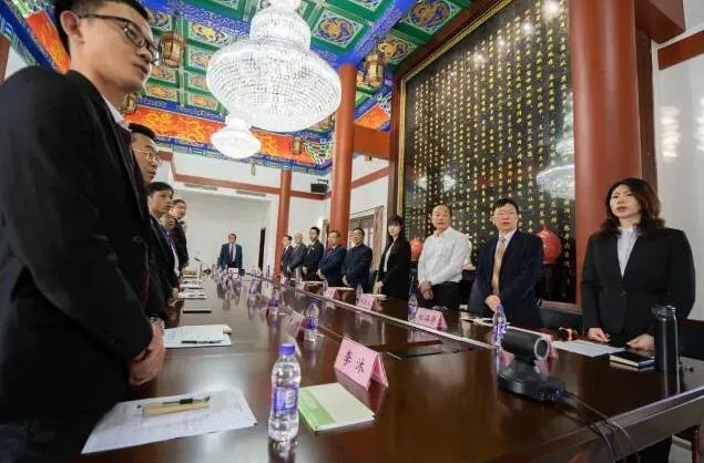 如此逆向“神操作”:网售处方药风口将至,太安堂5次甩卖康爱多