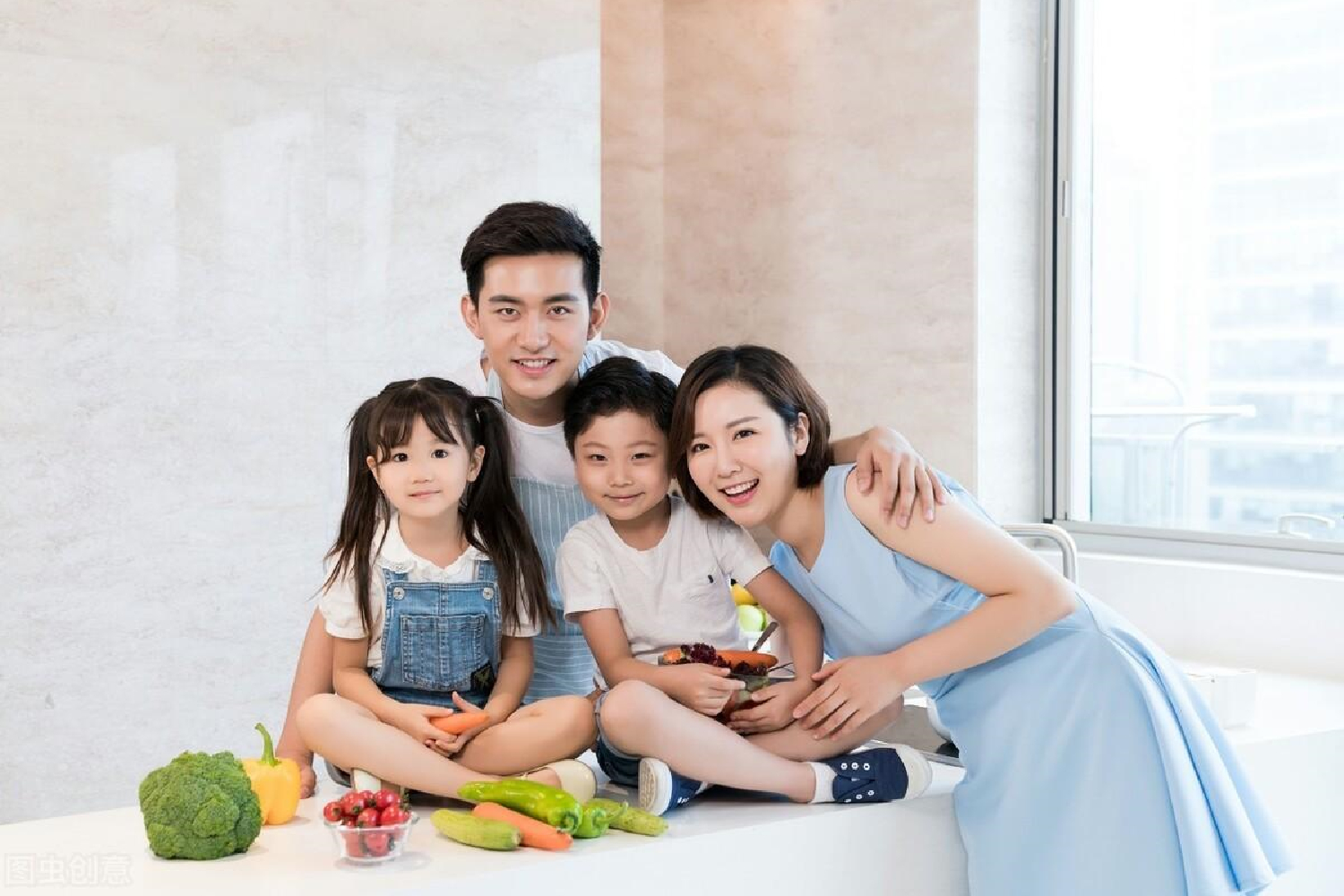 生三个孩子是何体验？深圳职场妈妈分享真实生活：痛并快乐着