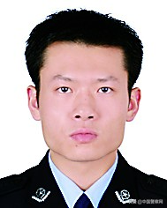 【全国公安机关成绩突出个人先进事迹选登】平安路上，奏响奋斗者之歌