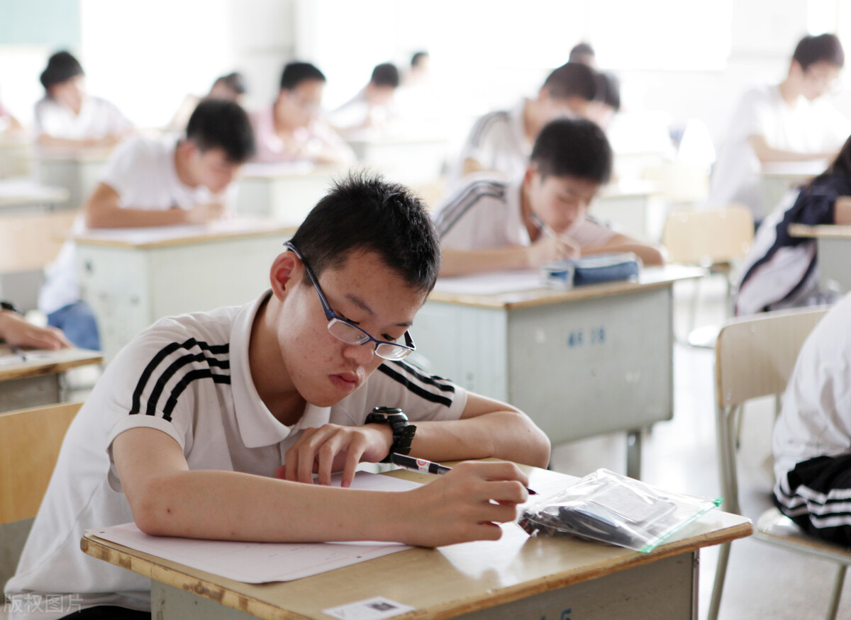 高考“选科组合”分析，专业覆盖率高达96.3%，学生有望考上名校