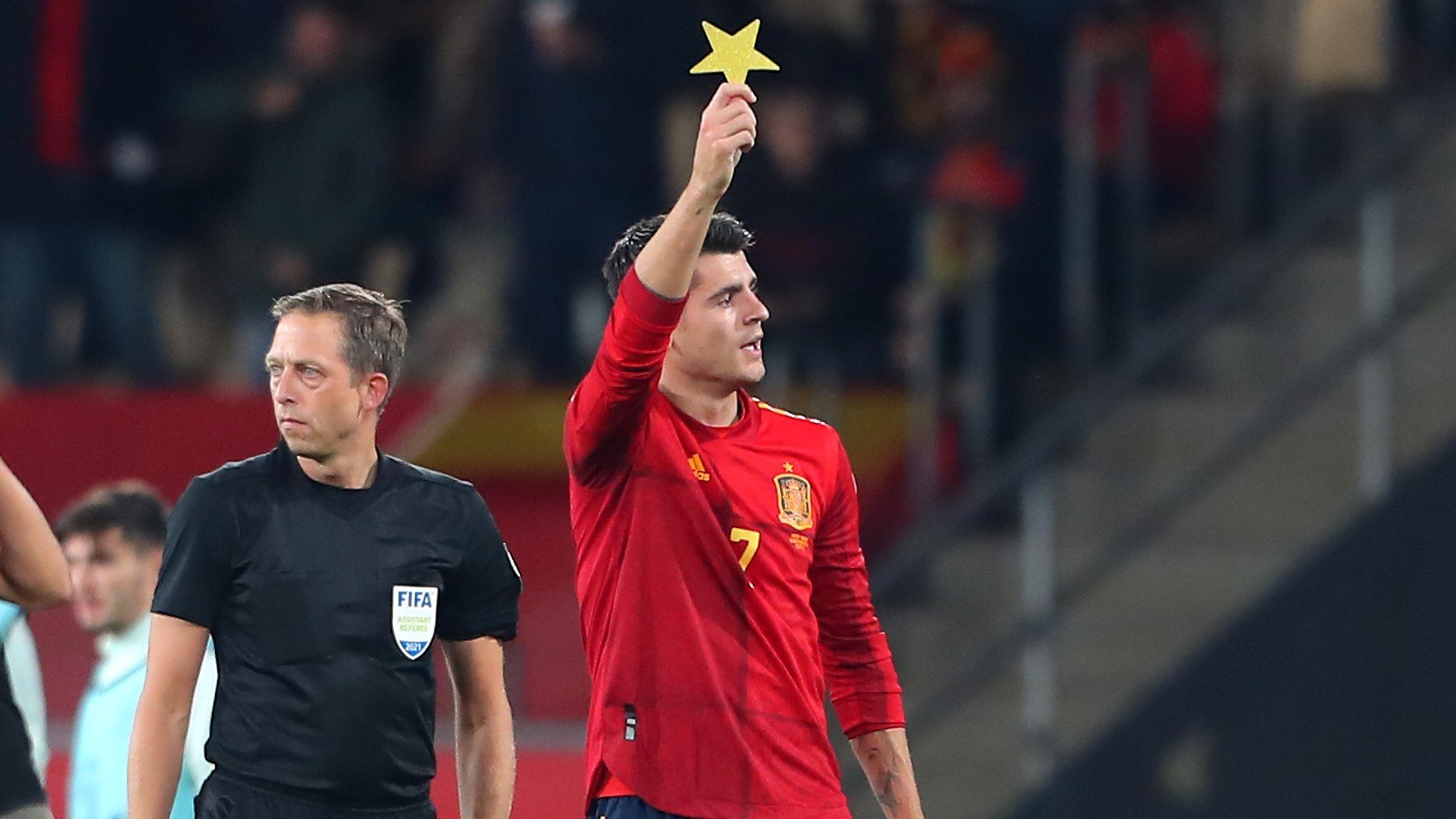 从西甲笑柄到世界杯的英雄(从落选世界杯到西班牙英雄 莫拉塔用自己的