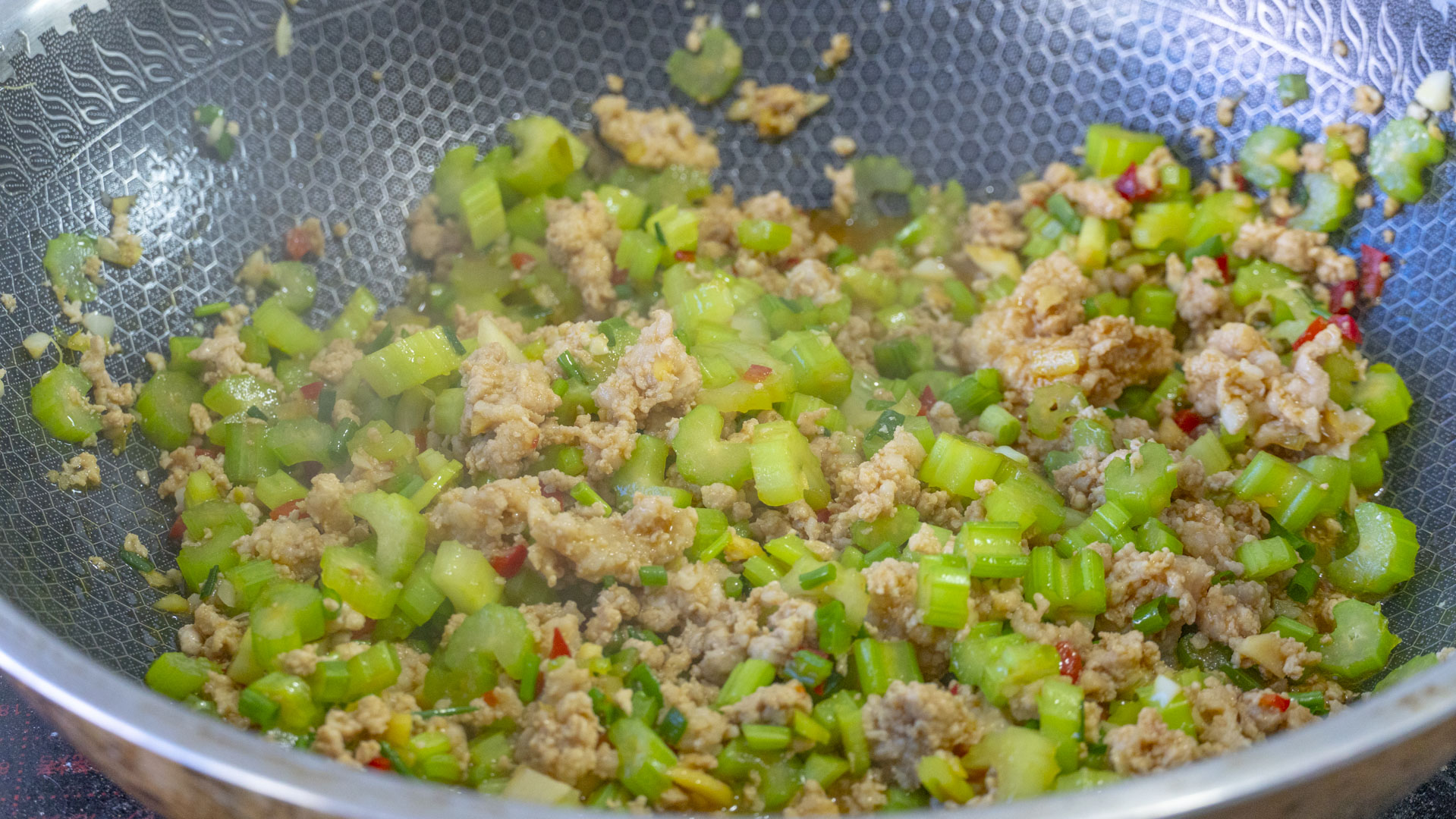 春天，孩子长个黄金期，多给孩子做10道菜，含钙高，易吸收助成长