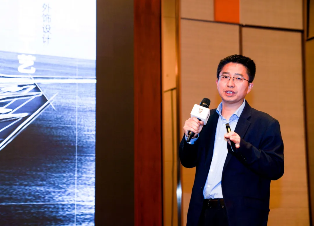 上汽设计公开课 | 荣威RX5 PLUS再次迎来迭代进化(图1) 上汽设计公开课 | 荣威RX5 PLUS再次迎来迭代进化