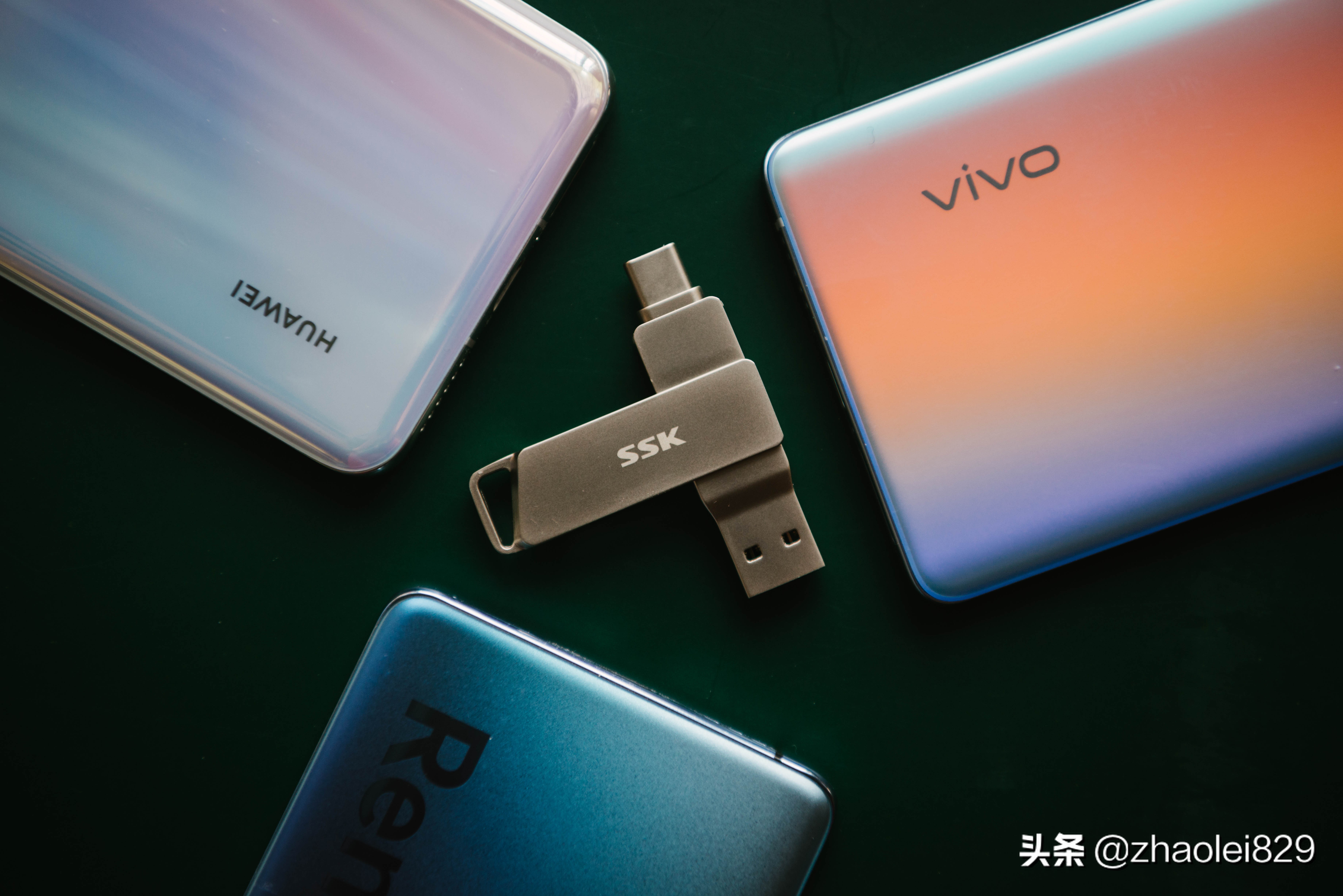 SSK飚王时光手机U盘FDU050使用体验