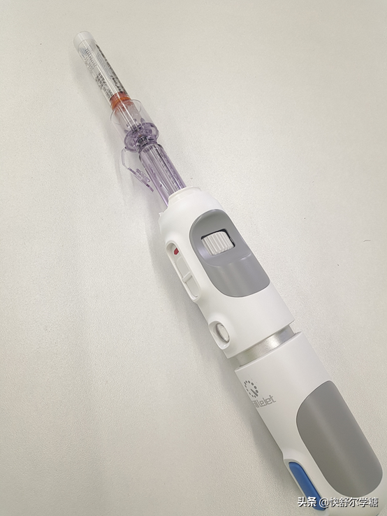 对于接受胰岛素治疗的糖尿病人来说，哪个牌子的无针注射器更好用