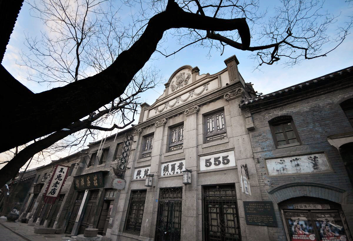 上世纪著名的五大香烟品牌，现今仅剩两款，不认识还自称老烟民？