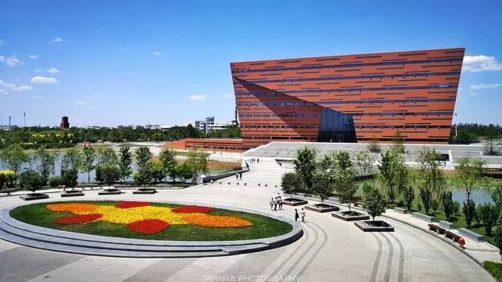 基建狂魔，天津