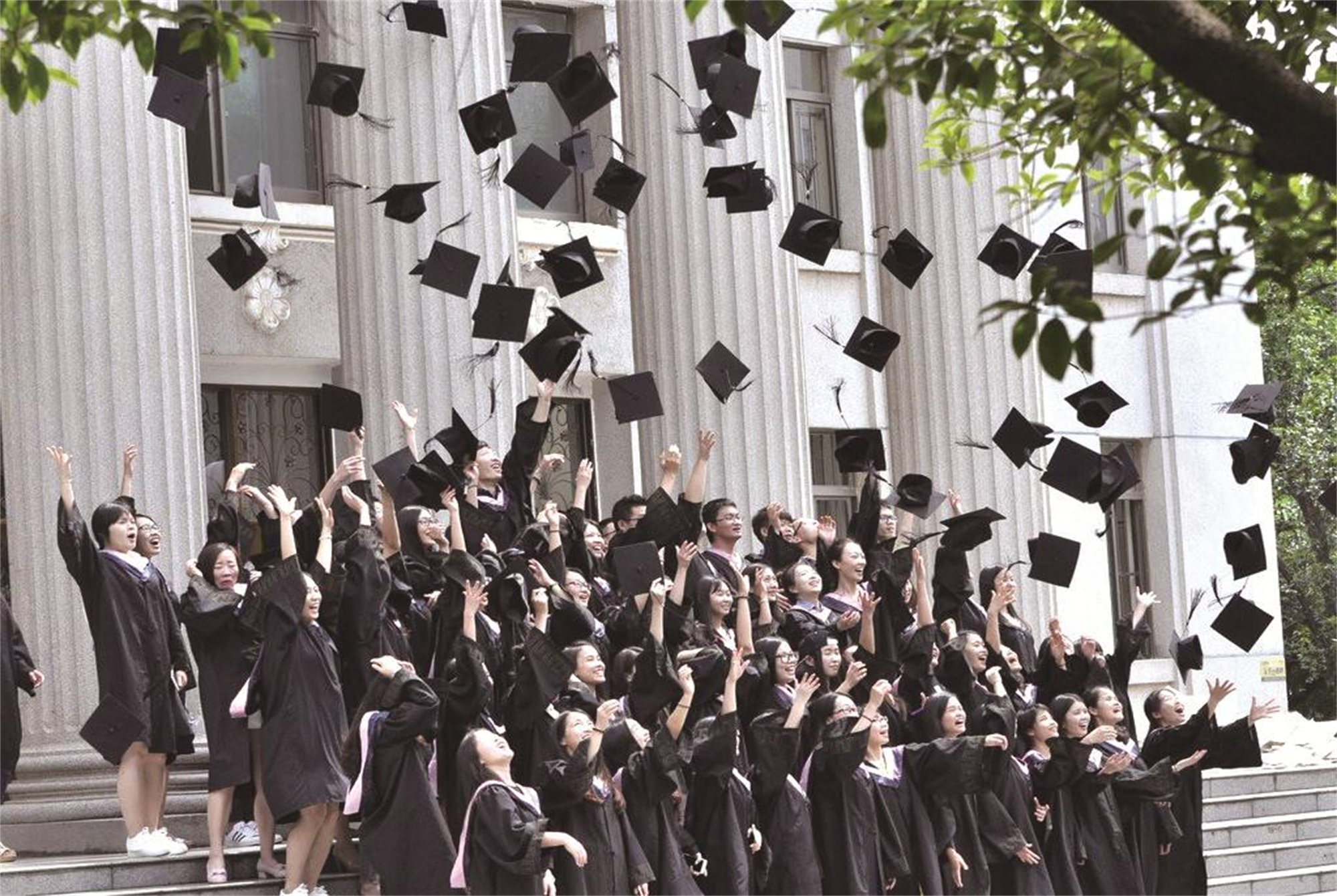 “快乐”大学一去不返，“混日子”或面临清退，大学生你们慌了吗