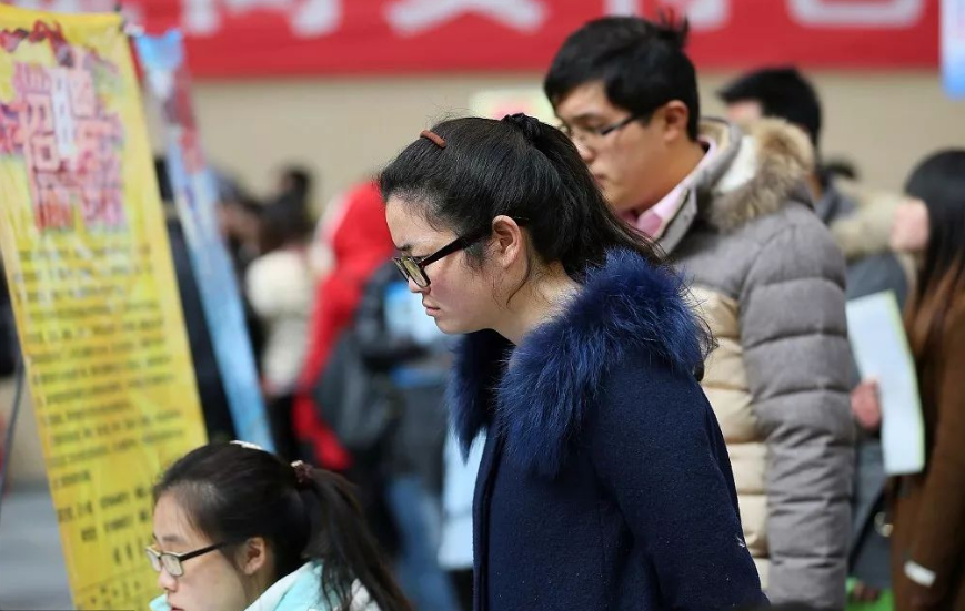 大学生“三方协议”别乱签，这些问题要千万清楚，不要自己坑自己