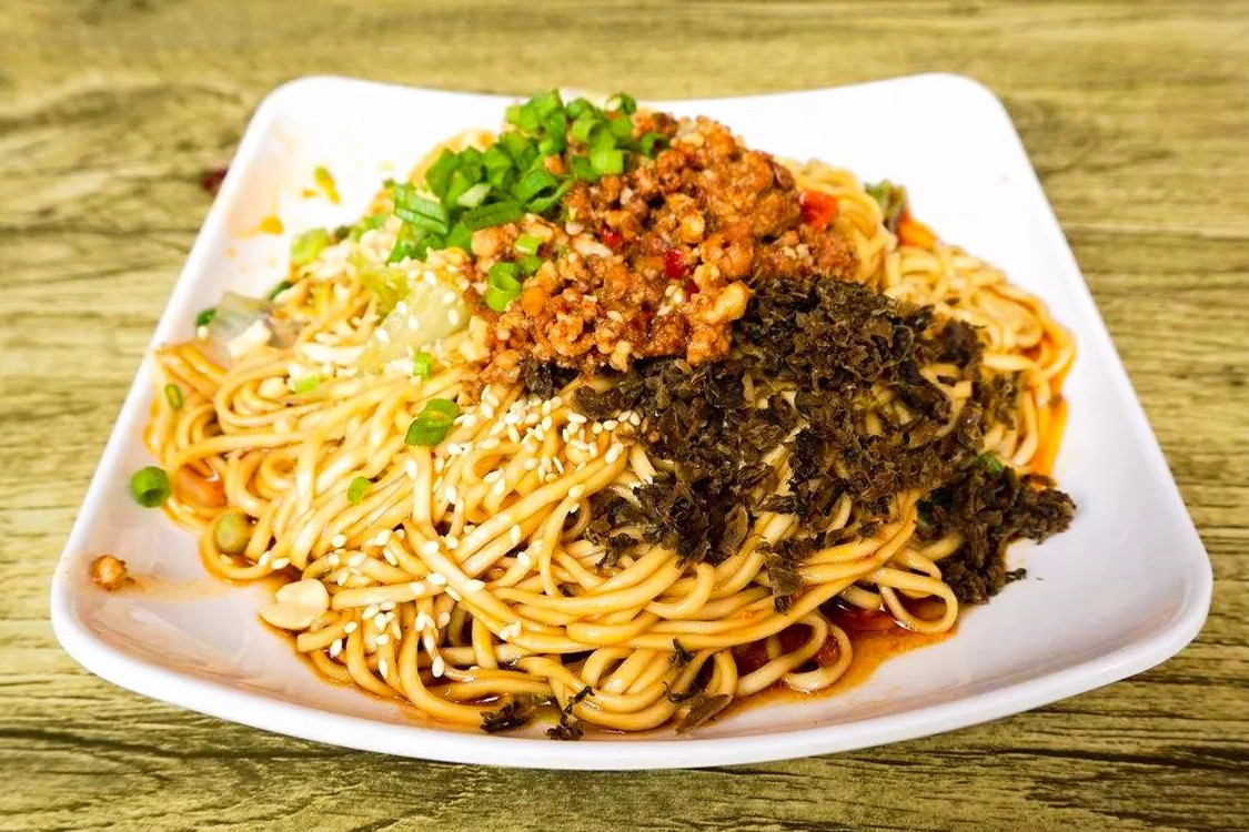 中国25个地方的面条做法，小众但美味，看看有你家乡的面条吗？