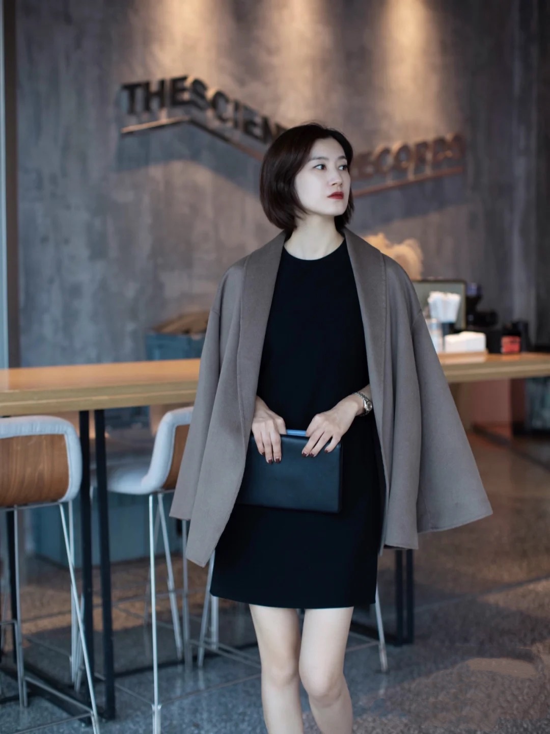 14°C需要穿羽绒服吗？怎样穿着更舒适，一起来看看吧