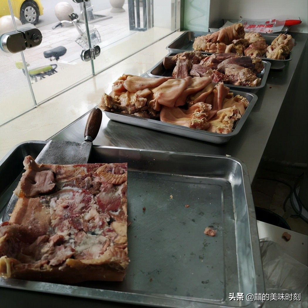 扬州这边的特色美食，4代人做了上百年，45元1斤当地人也说吃不起