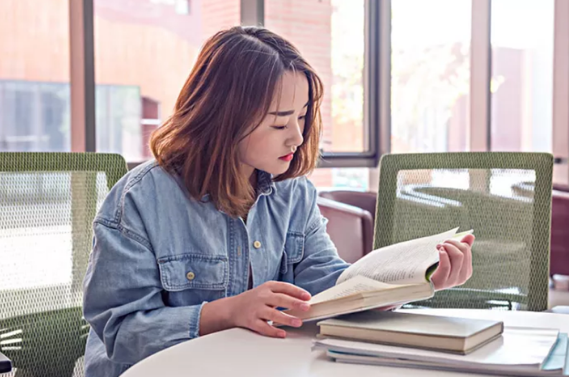 致大学生：这份高质量的大学生活指南，一定要反复看