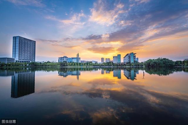 延边大学法学院（学法学）