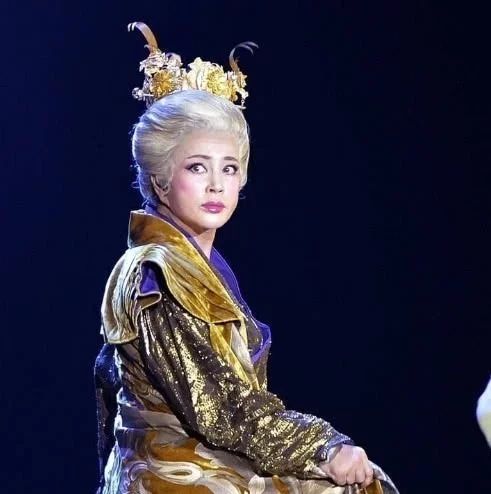 武则天容貌被复原,一代女王究竟什么样子?让李氏父子双双痴迷