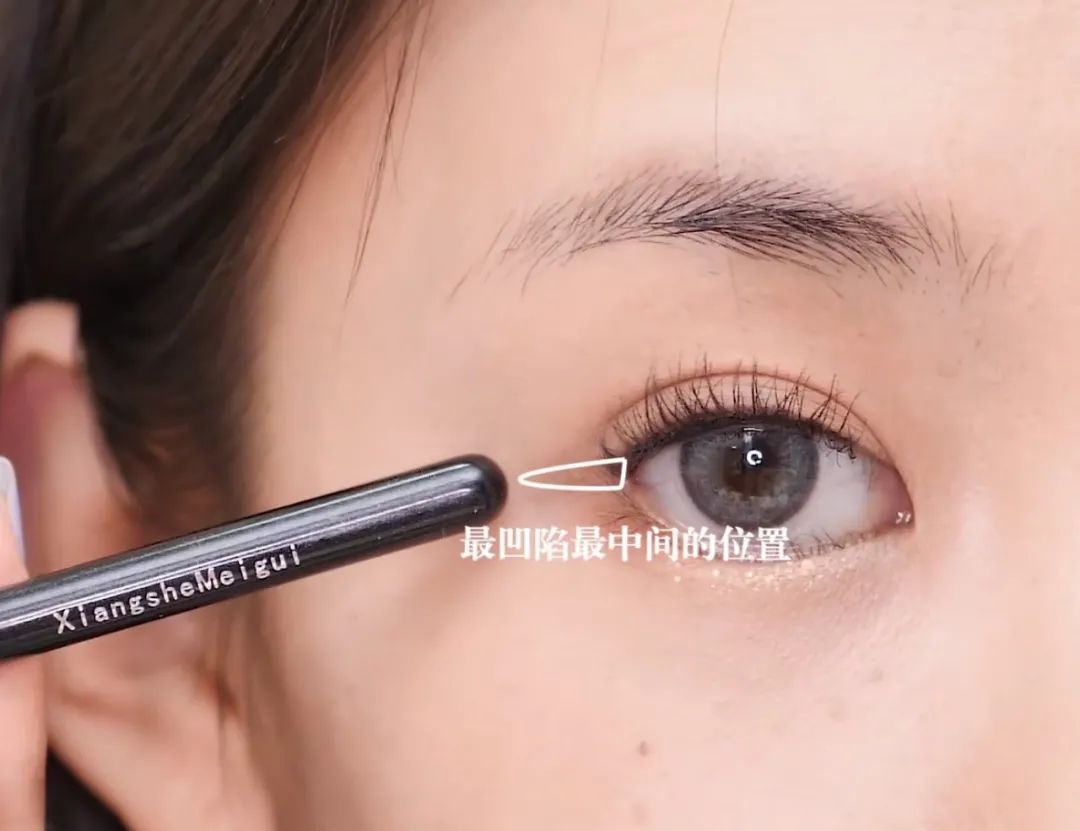 夏天如何保持24小时不脱妆？