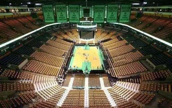 开拓者队(摩达中心),篮网队(巴克莱中心球馆),活塞队(奥本山宫殿球场)