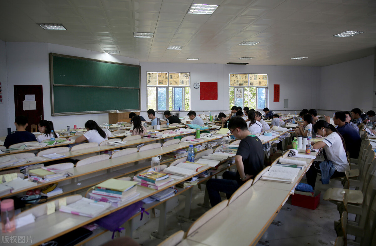 参加全日制统招专升本，有什么优势呢？成功上岸未来发展好