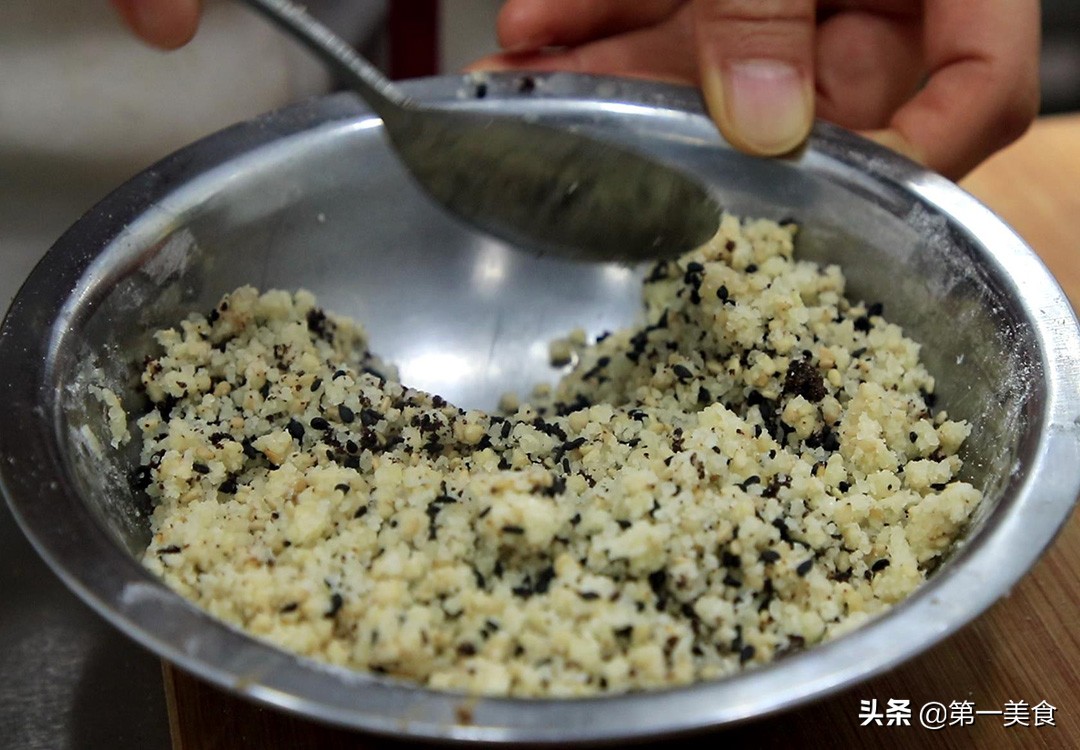 酥餅怎么做,酥餅怎么做好吃又酥又軟