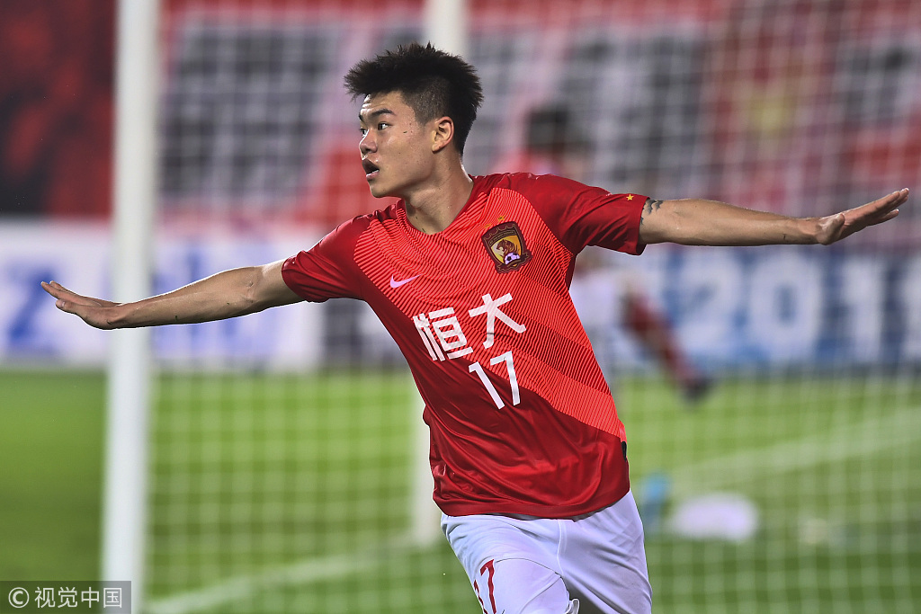 杨立瑜替补建功（从替补席生闷气到收获亚冠首球！爱拼的杨立瑜运气不会差）-趣拿体育