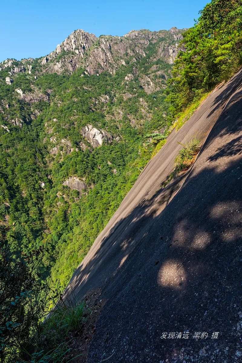 东岳是什么山(广东有座海拔1452米的东岳山，风景不输泰山却鲜为人知)