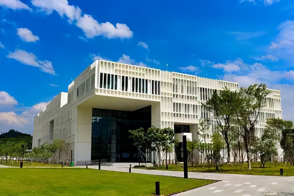 深圳大学近3年硕士研究生招生复试基本分数线