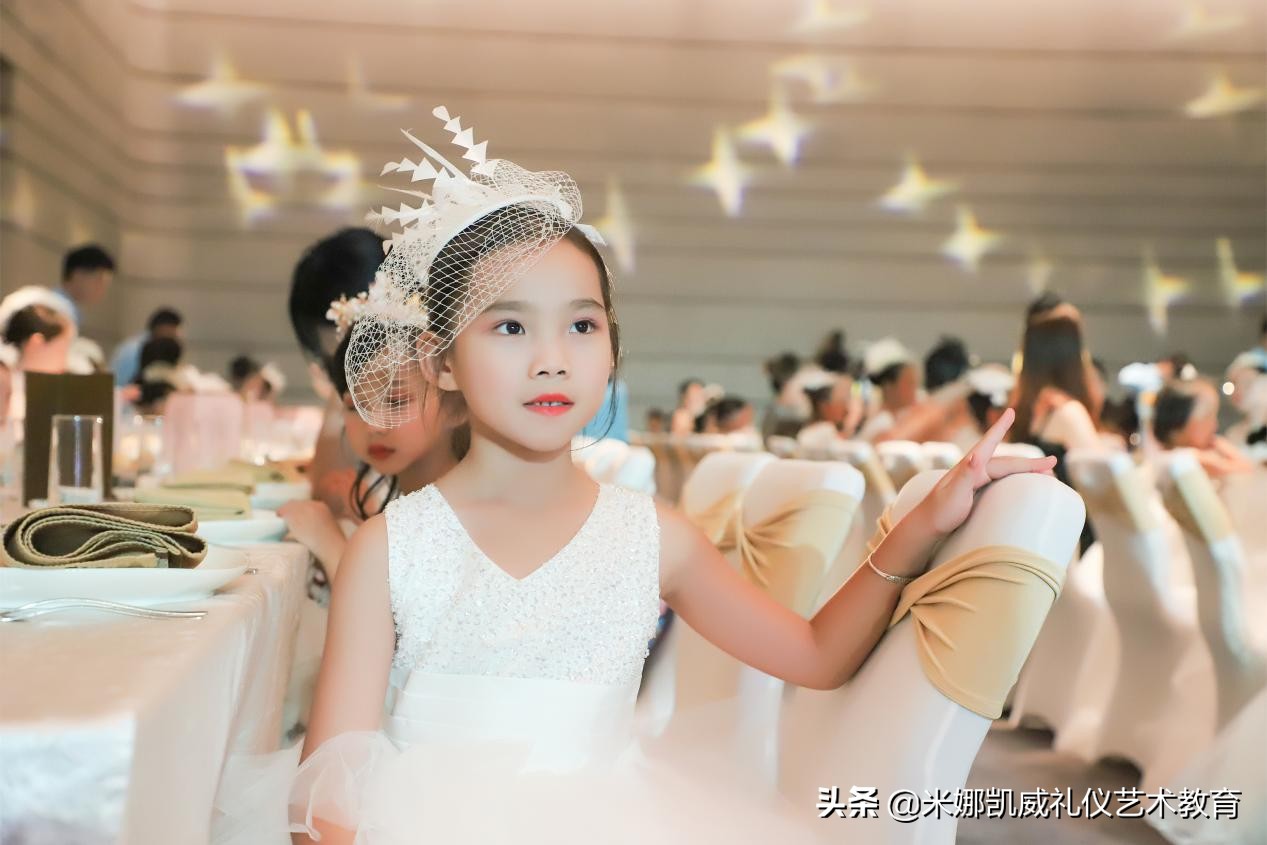 这是什么神仙父母教出来的孩子，竟如此优秀