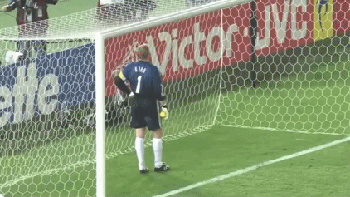 巴西世界杯夺冠球队（17年前日本那个神奇的夜晚，巴西第五次夺得了世界杯冠军）