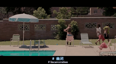 好骚的操作！高考落榜后自己建了所世界名校