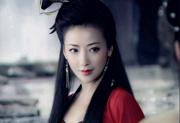 "小青"陈紫函:直言被骗拍裸照,38岁嫁小六岁男星,却被叶璇吐槽