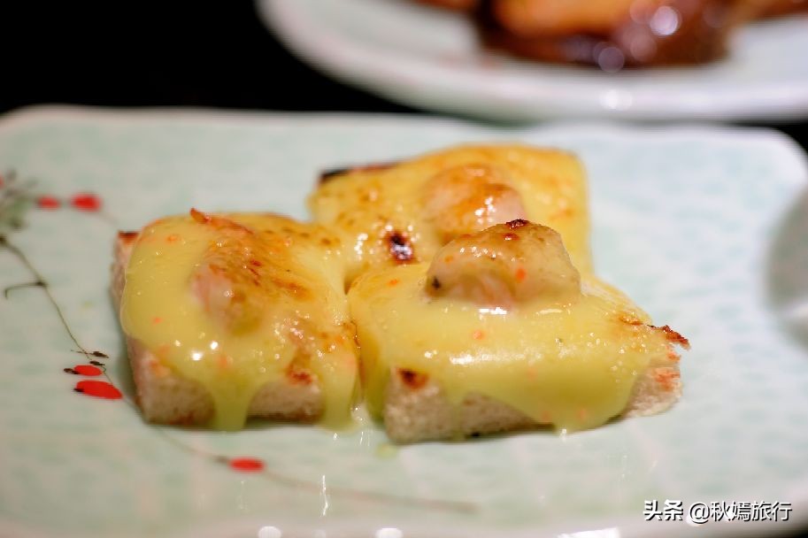 打卡苏州网红美食街，浓郁的日式风情，日料自助餐人均150元