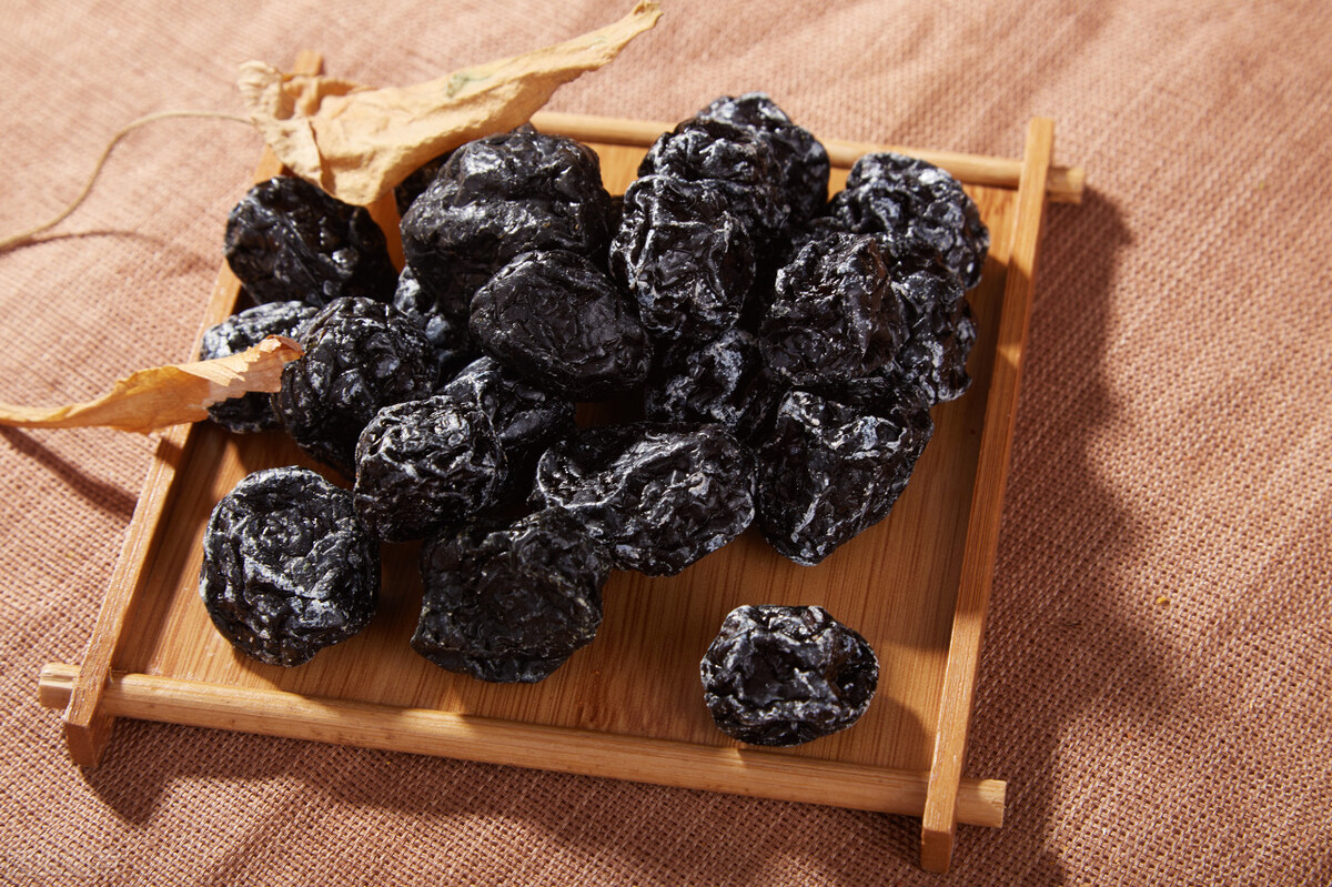 又上火又怕冷？一剂乌梅丸，清上温下，改善你的上热下寒之证