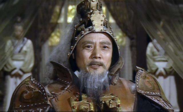 小官卢杞来访,80岁郭子仪慌忙推开怀中美娇娘,避免一场灭族之祸