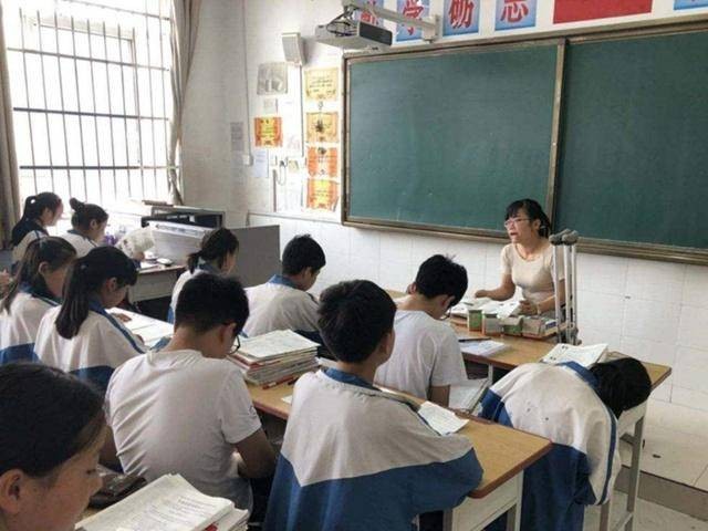 高考英语或将被取消，教育部给出回应，家长可算是安心了