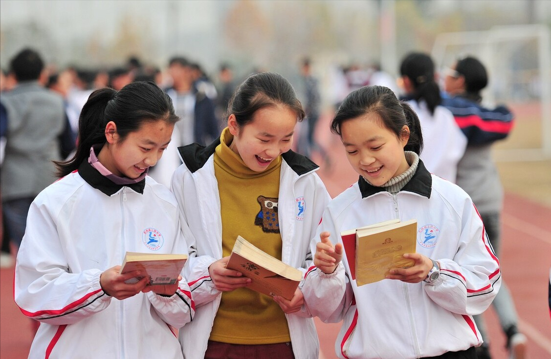 中小学生“身高标准”出炉，高考前达到这里才算合格，家长别忽视