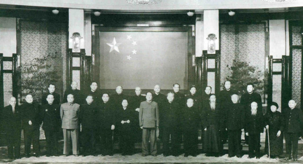 1959年选国家主席，中央最先考虑朱德，谁的一封信改谁提刘少奇？