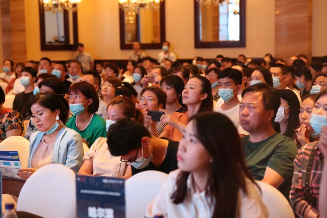 知晓高校招生政策 学习填报志愿技巧 华商2021陕西高考招生咨询会助力学子圆梦心仪大学