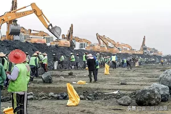 俄罗斯翡翠矿场对外免费开放！玻璃种、帝王绿随便拿？