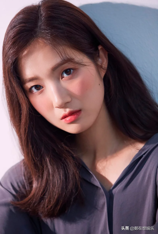韩国女星人气排名（最漂亮最有人气的10位韩国女演员）