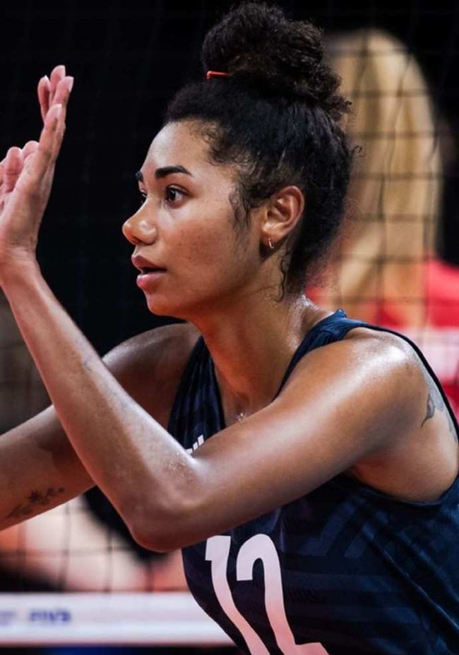 美国女排阵容实力是可以组成两套一流强队的阵容,因此,少了一个汤普森