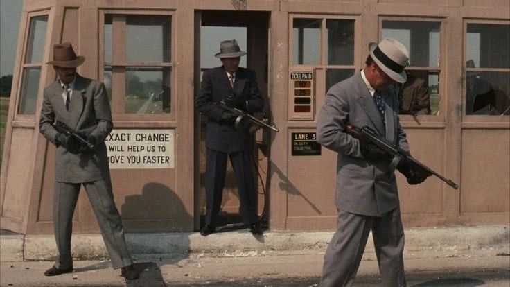 为什么nba最近要戴领结（大金链子、大妈头巾，说唱歌手说西装也可以很街头很狂野）