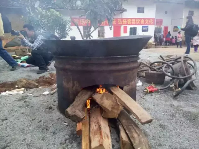 客家人结婚摆酒，满满的都是回忆