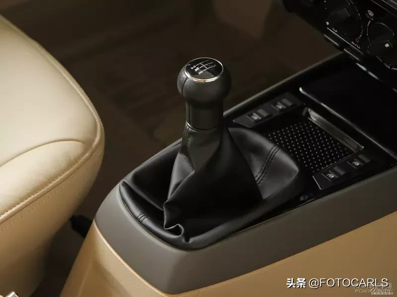 大众桑塔纳志俊1.8L实拍,当年性价比超高的B级车,你作何评价?