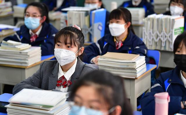 私立高中入学变难了？教育部下发通知，民办招生渠道要按规操作