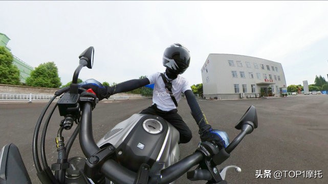 被价格掩盖了实力！本田CB300R骑行体验 完美的入门级街车