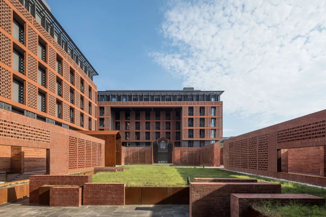 祝贺｜浙江大学建筑设计研究院携三项目入围2020-2021世界建筑节